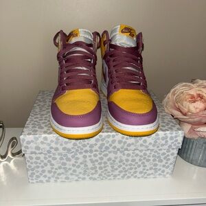 Nike Air Jordan 1 Retro High OG Sneakers